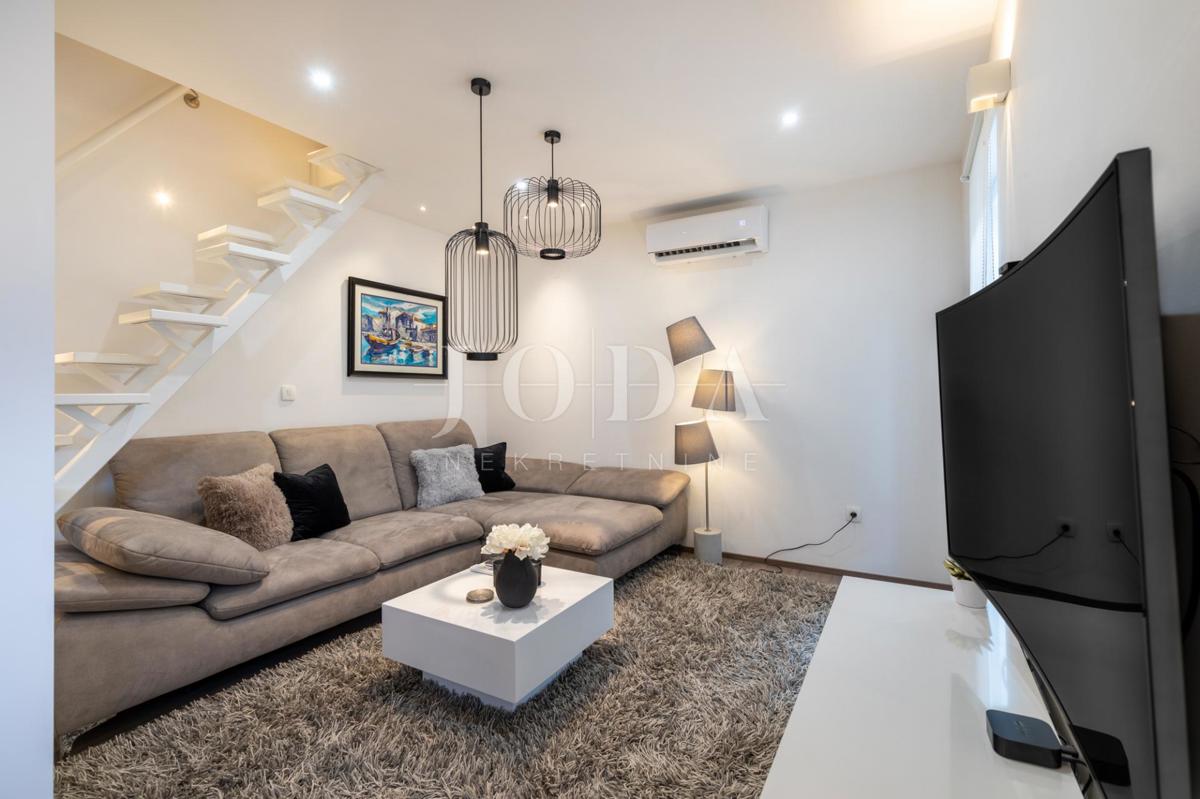 Stanovanje Novi Vinodolski, 52m2