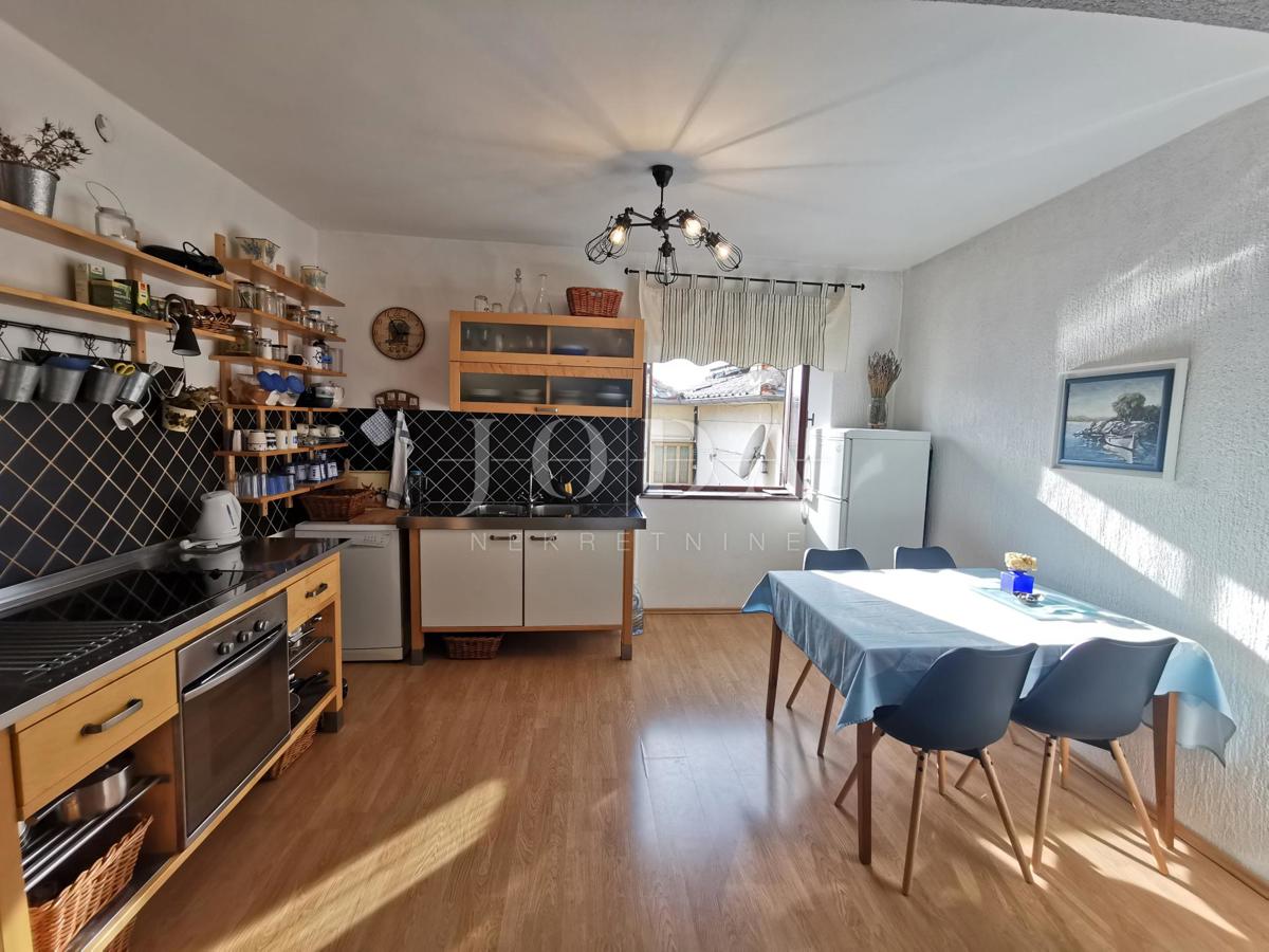 Stanovanje Senj, 82,12m2