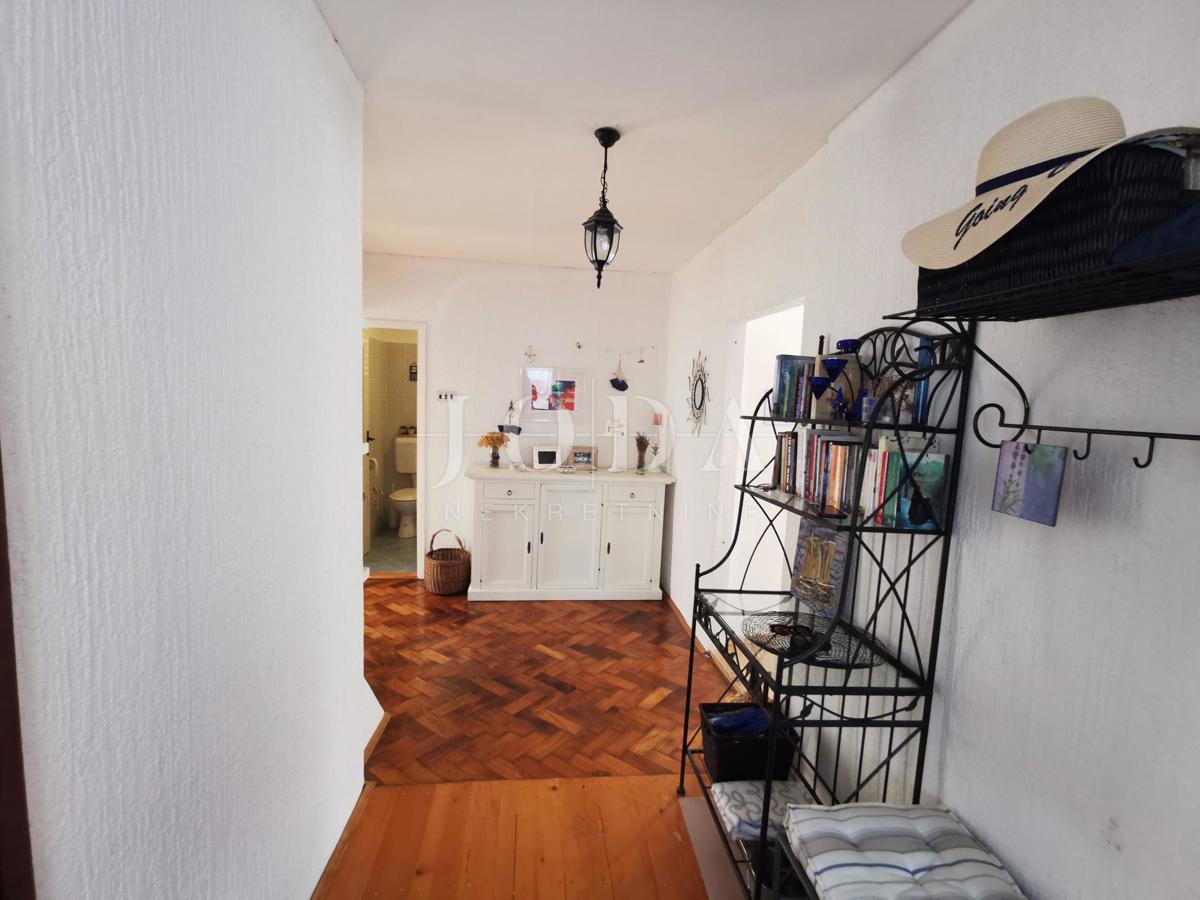 Stanovanje Senj, 82,12m2