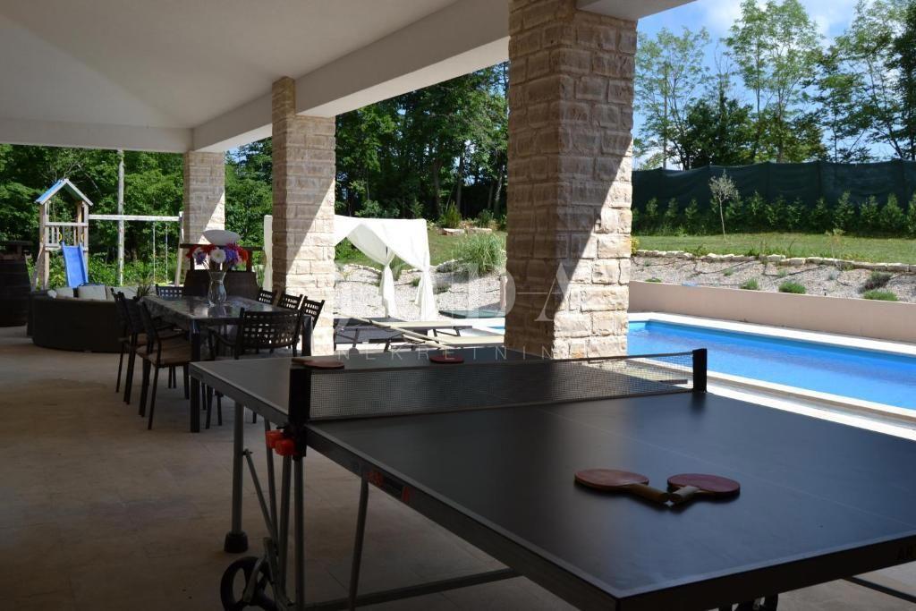 Hiša Labin, 300m2