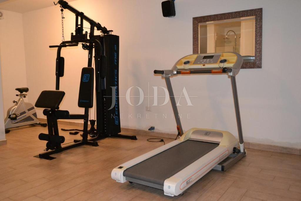 Hiša Labin, 300m2