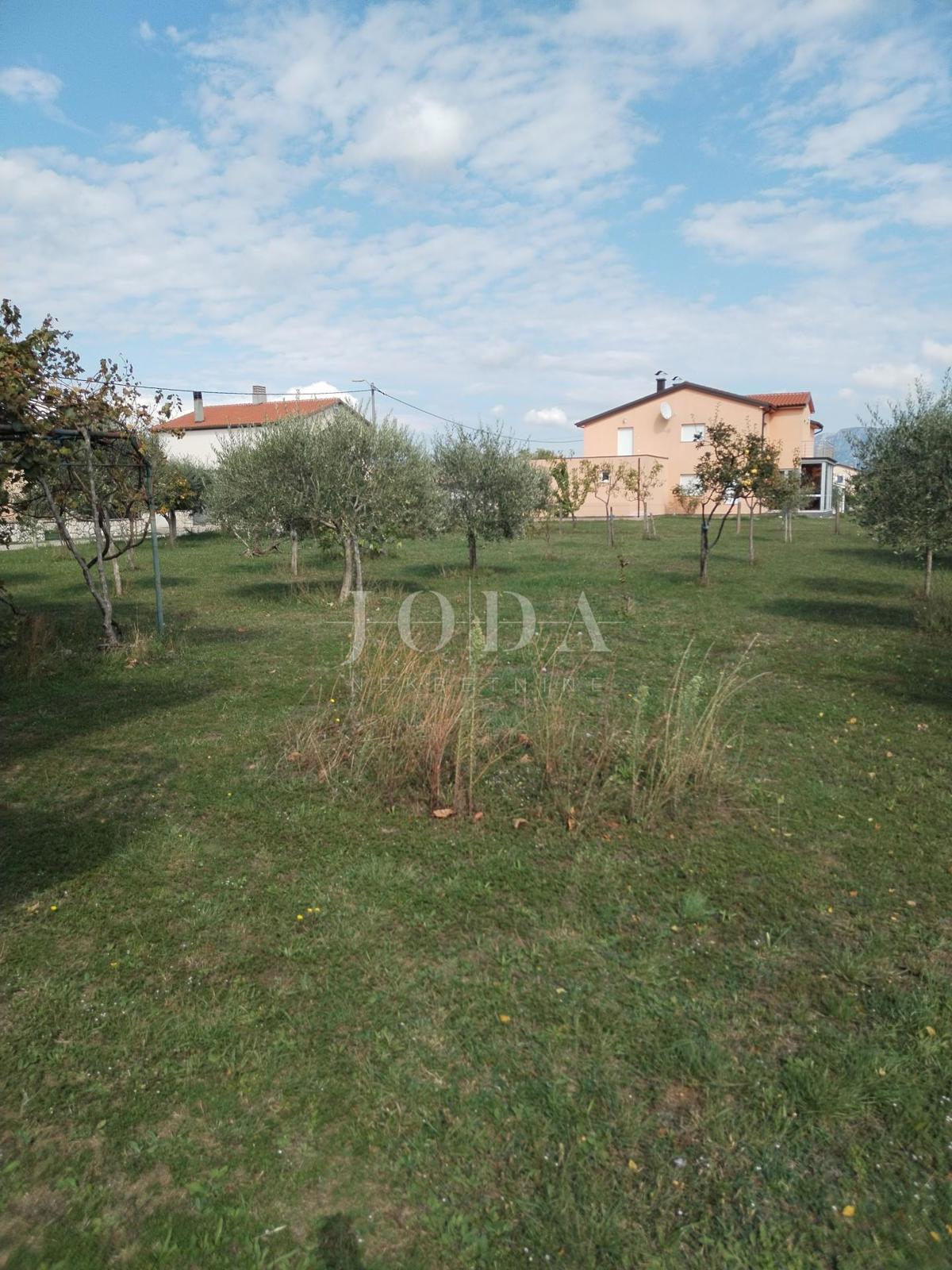 Hiša Labin, 360m2