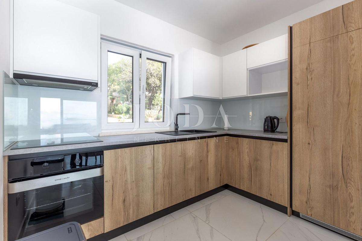 Apartma Klenovica, Novi Vinodolski, 190m2