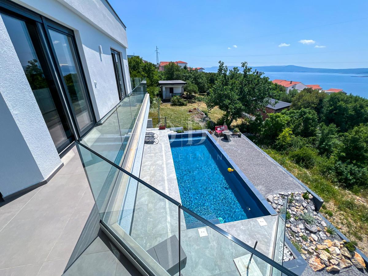 Hiša Crikvenica, 999m2