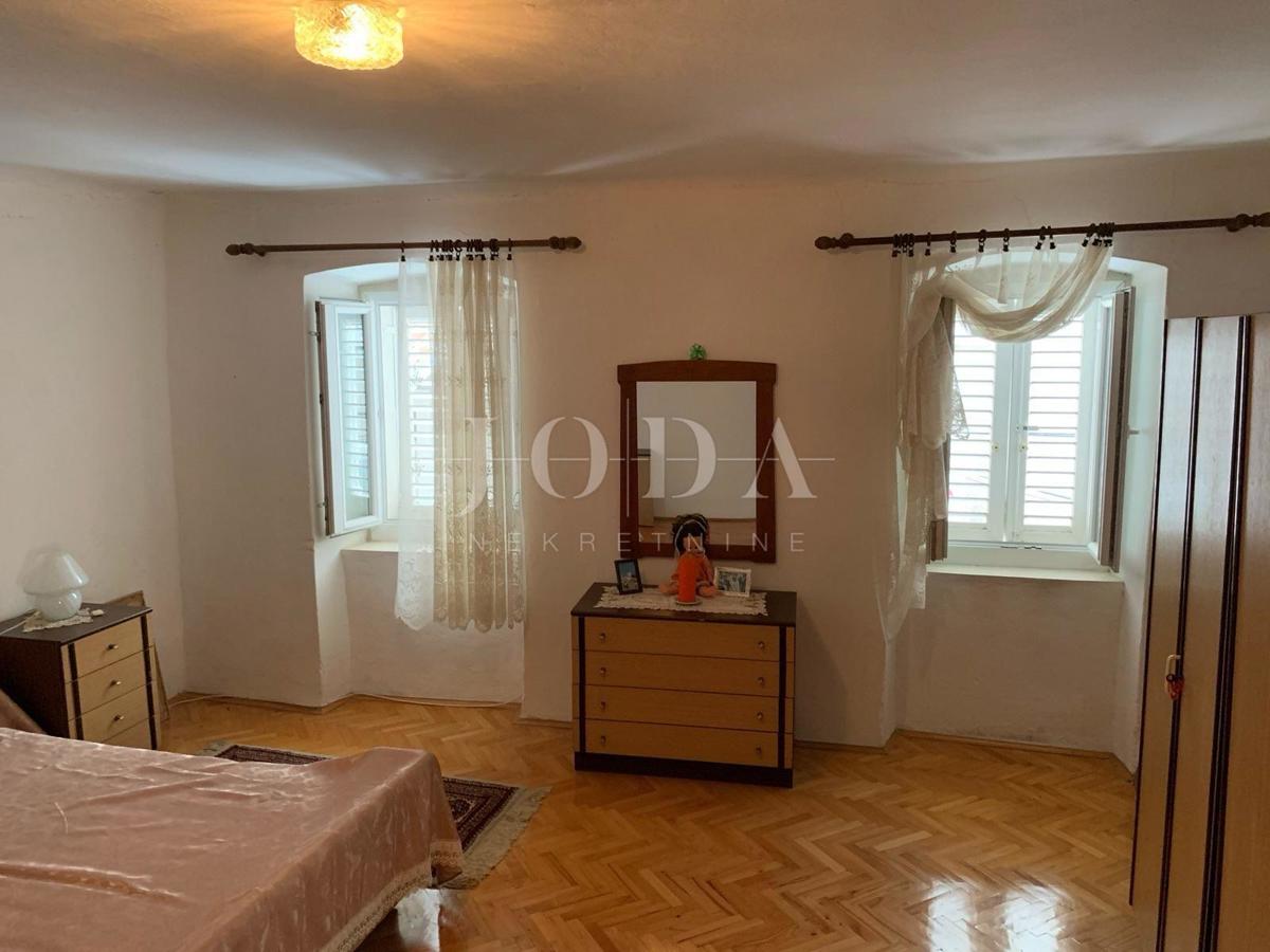 Senj, očarljiva hiša v središču mesta
