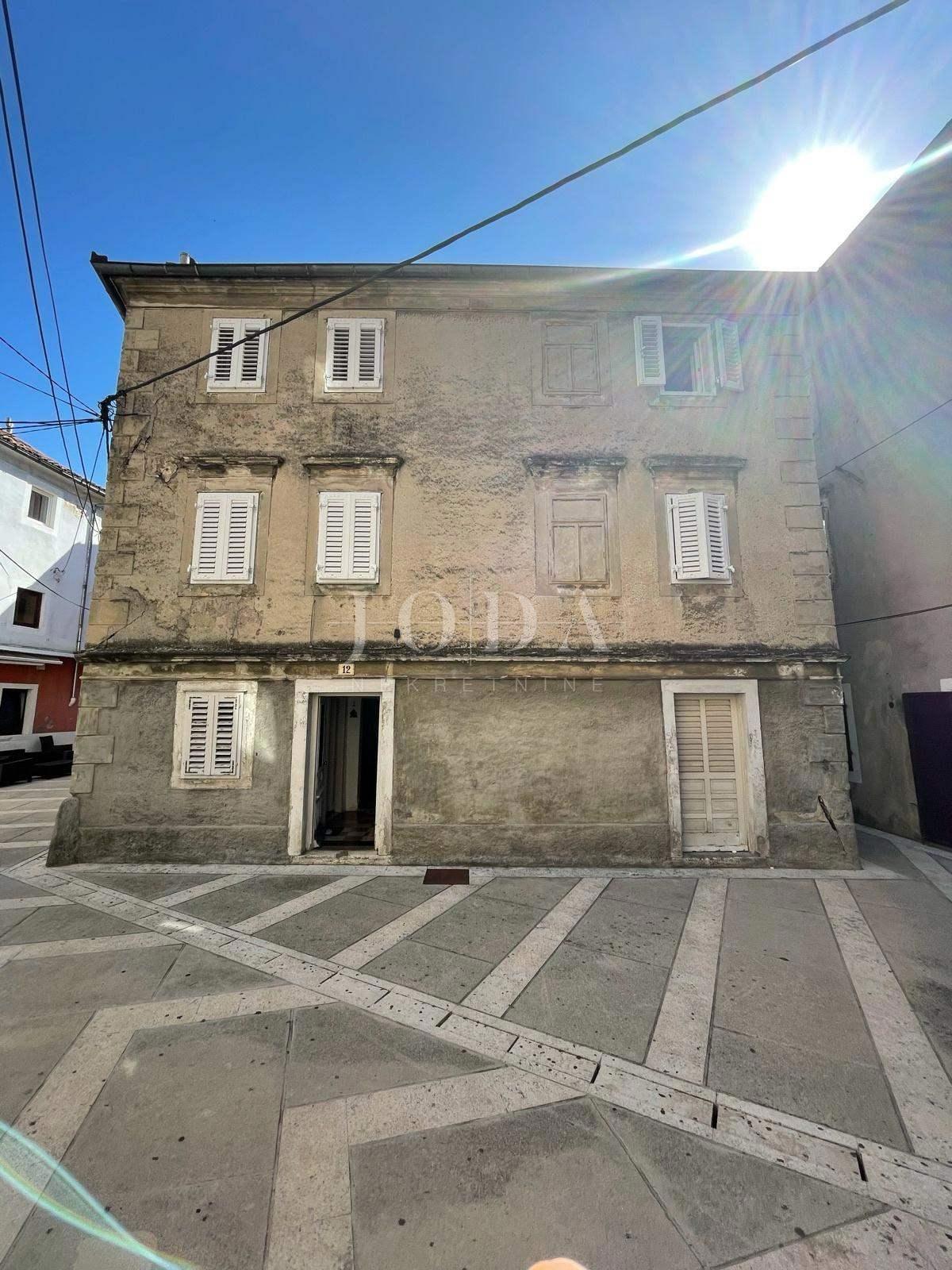 Senj, očarljiva hiša v središču mesta