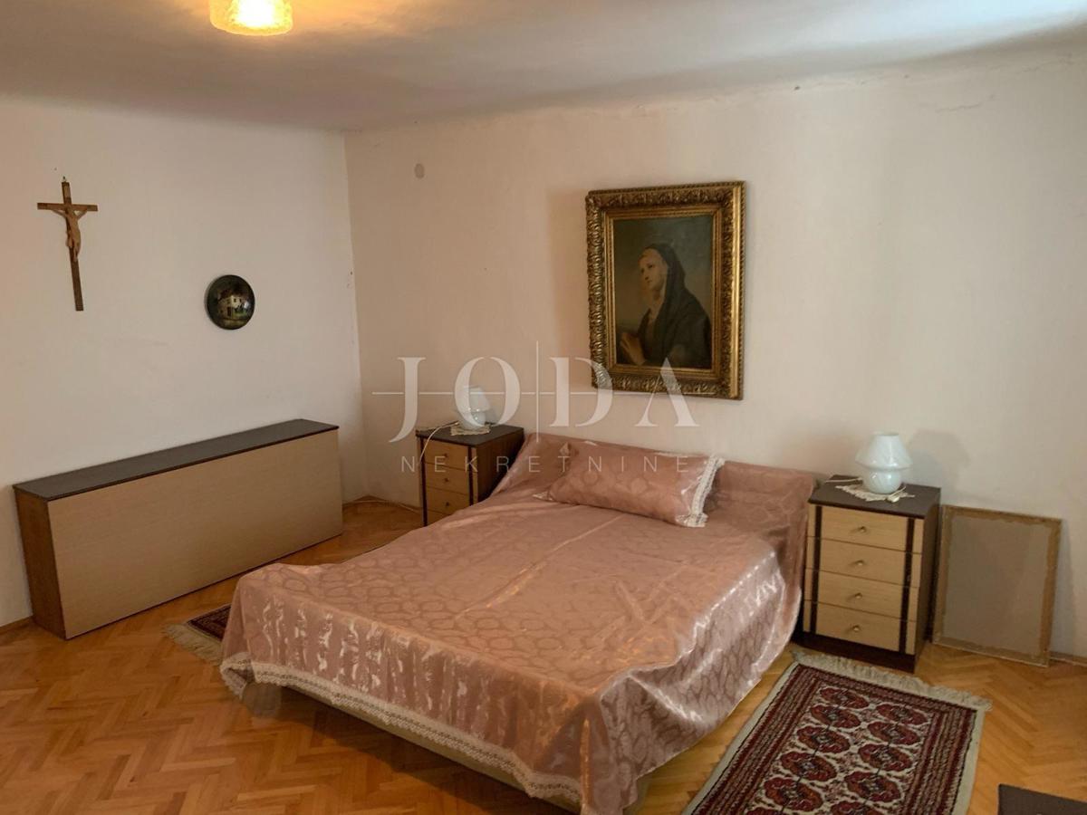 Senj, očarljiva hiša v središču mesta