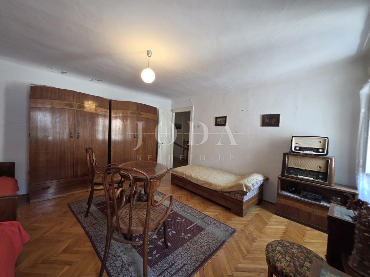 Senj, očarljiva hiša v središču mesta
