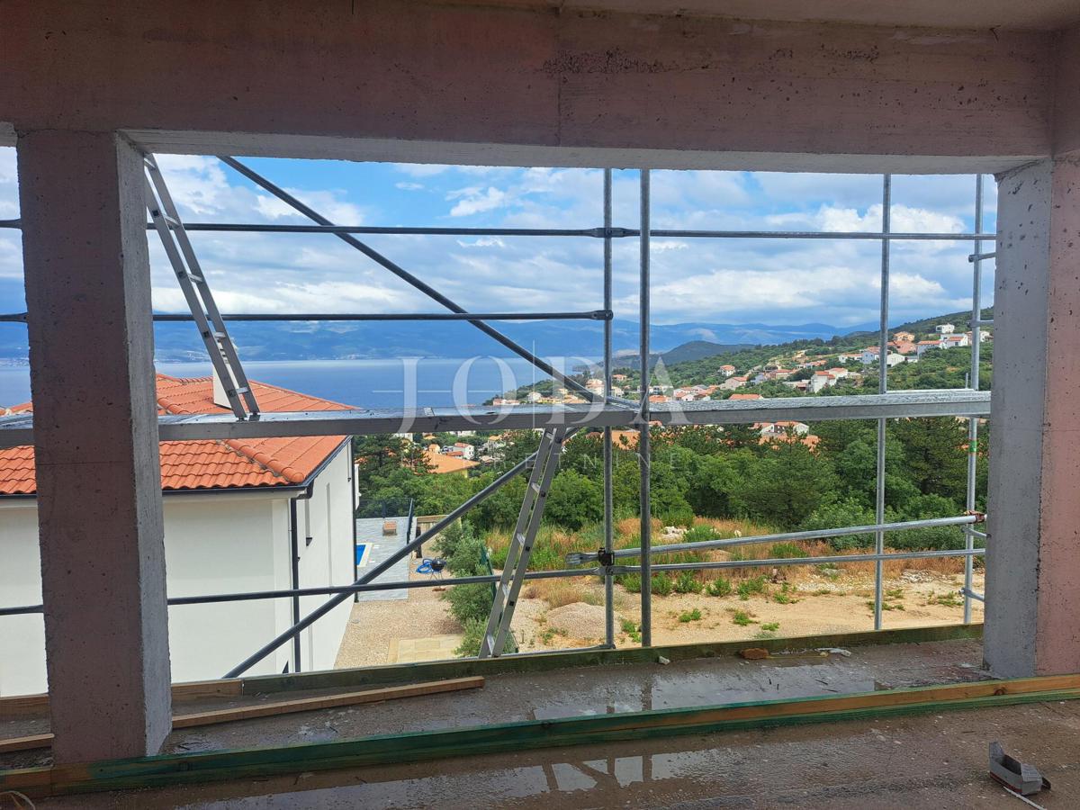 Novogradnja - apartma z odprtim pogledom na morje