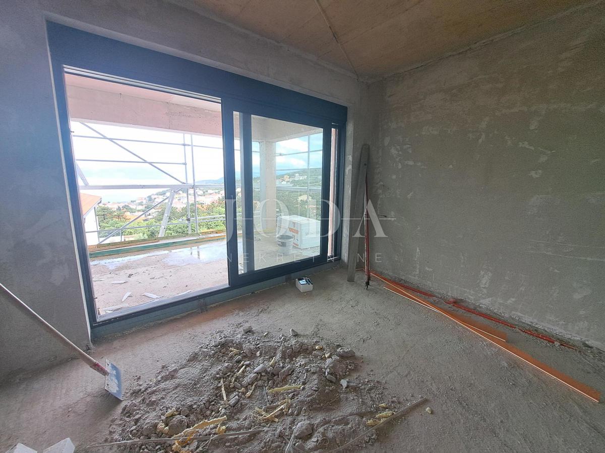 Novogradnja - apartma z odprtim pogledom na morje