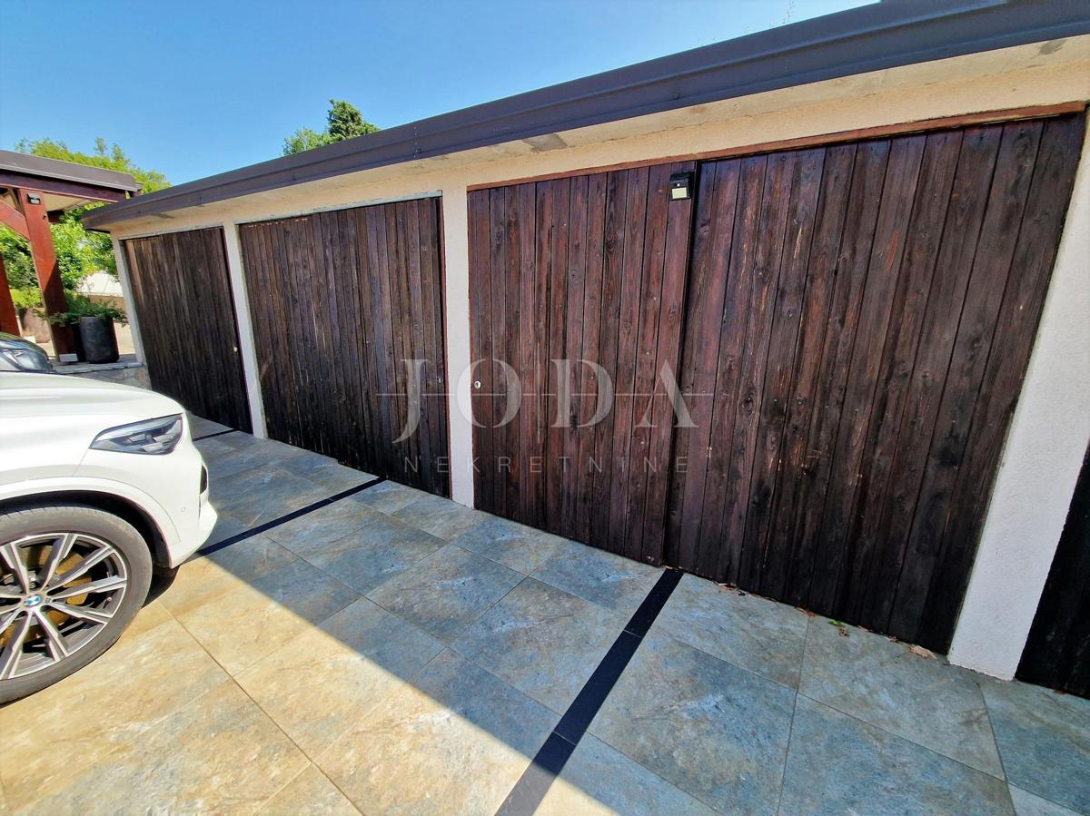 Apartma v pritličju s pogledom na morje