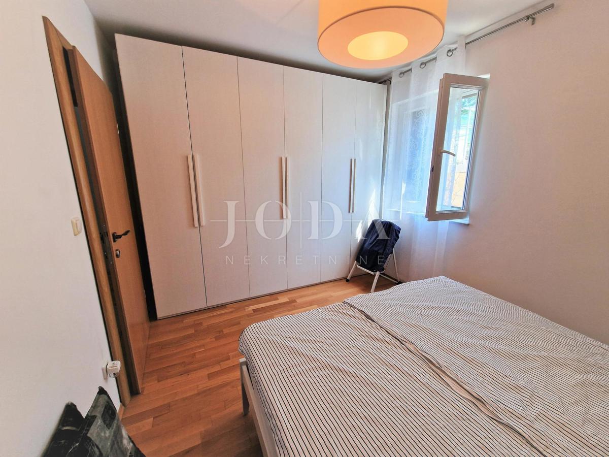 Apartma v pritličju s pogledom na morje