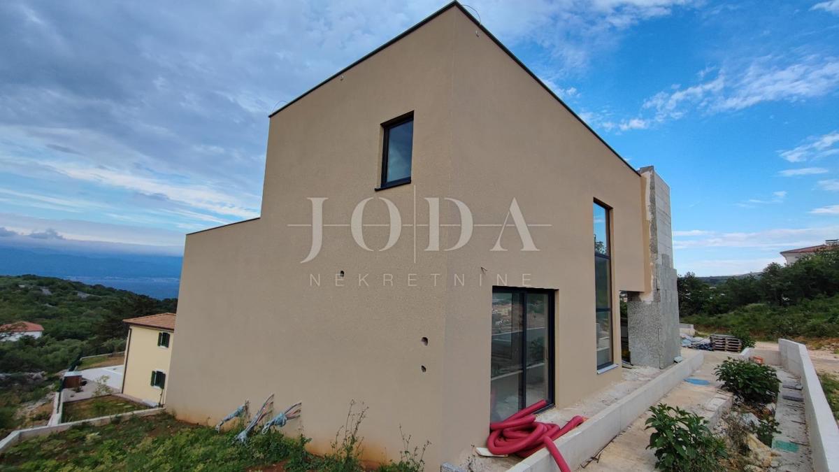 Hiša s bazenom u Vrbniku