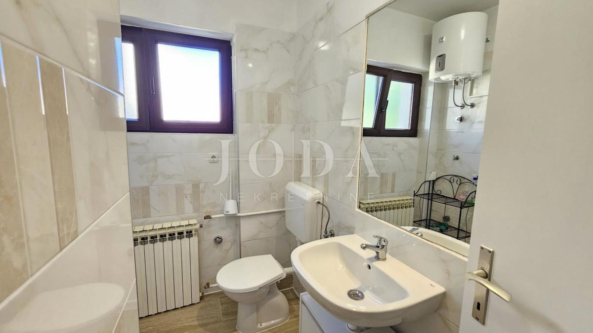 Hiša Crikvenica, 340m2