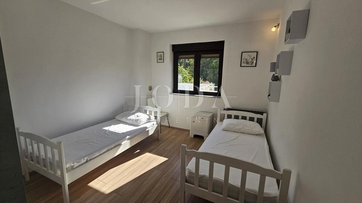 Hiša Crikvenica, 340m2