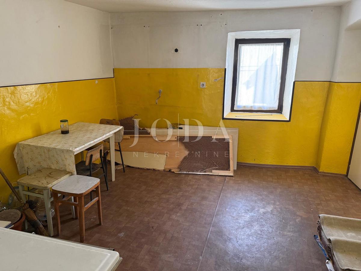 Senj stanovanje v centru