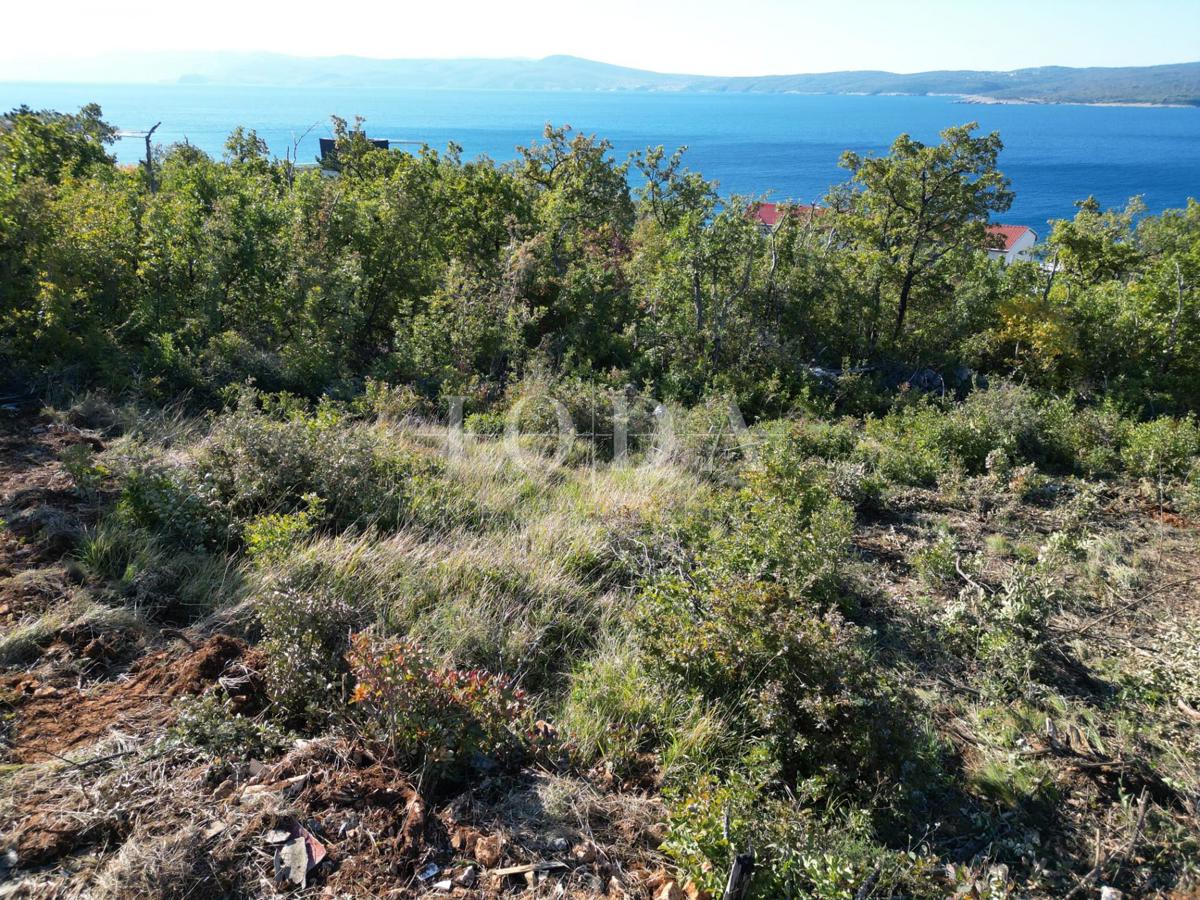 Crikvenica parcela z veljavnim gradbenim dovoljenjem
