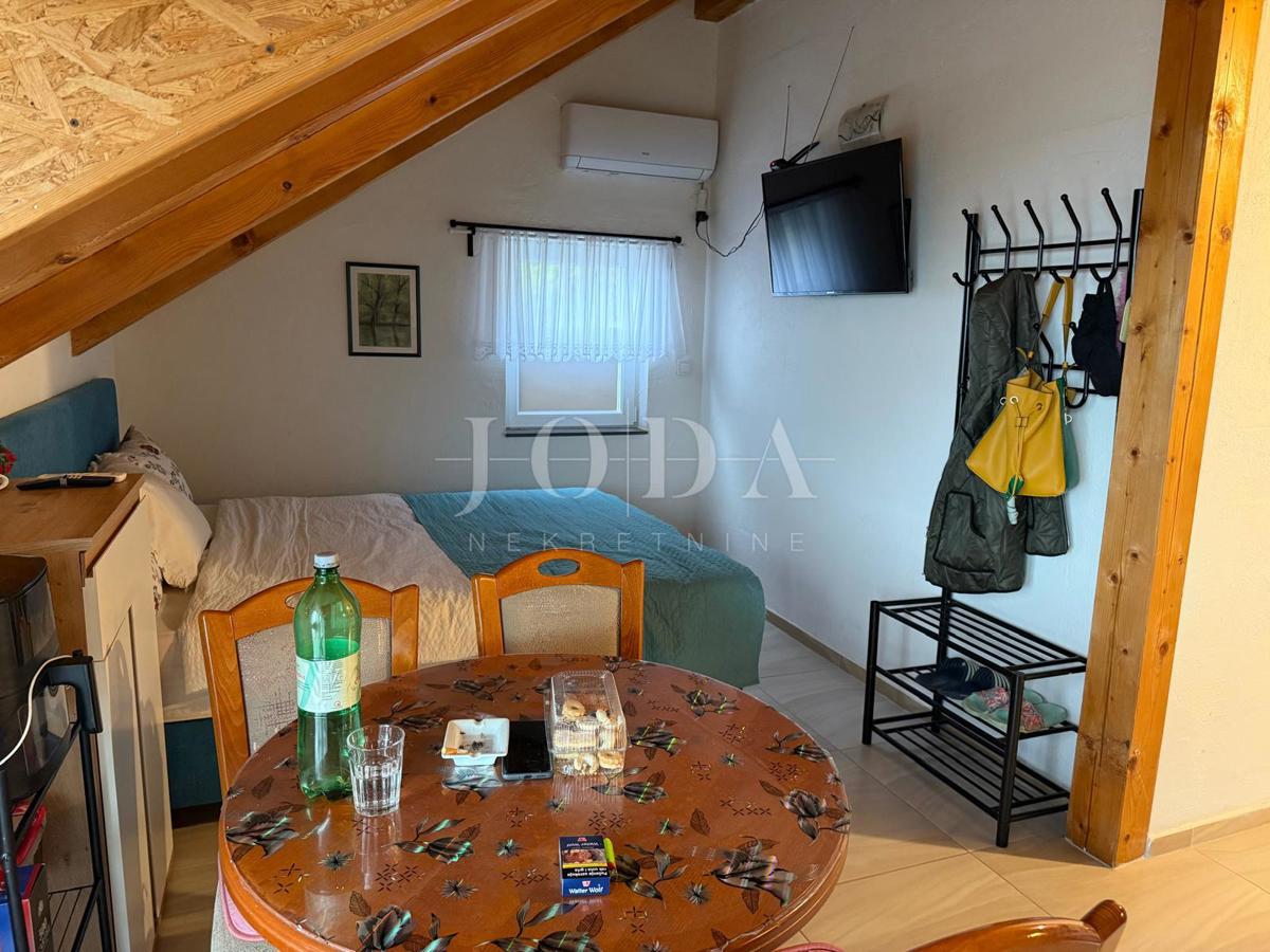 Apartma Grižane na mirni lokaciji