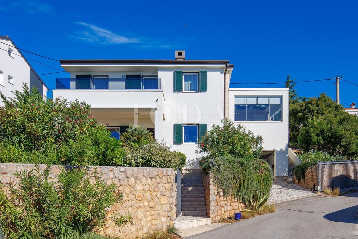 Hiša Prizna blizu morja