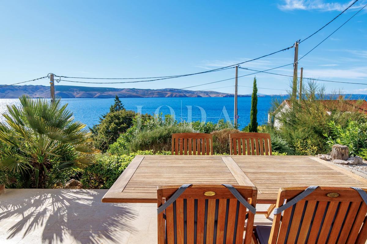 Hiša Prizna blizu morja