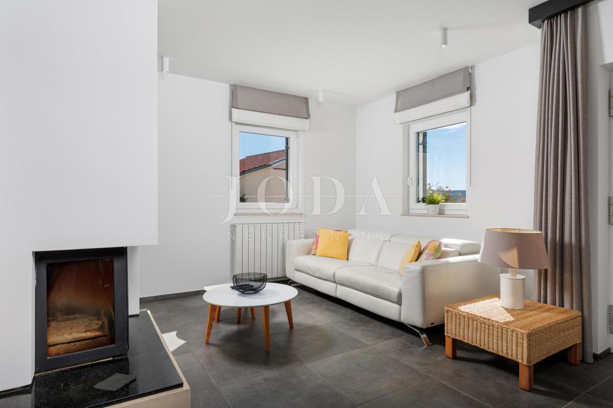 Hiša Prizna blizu morja