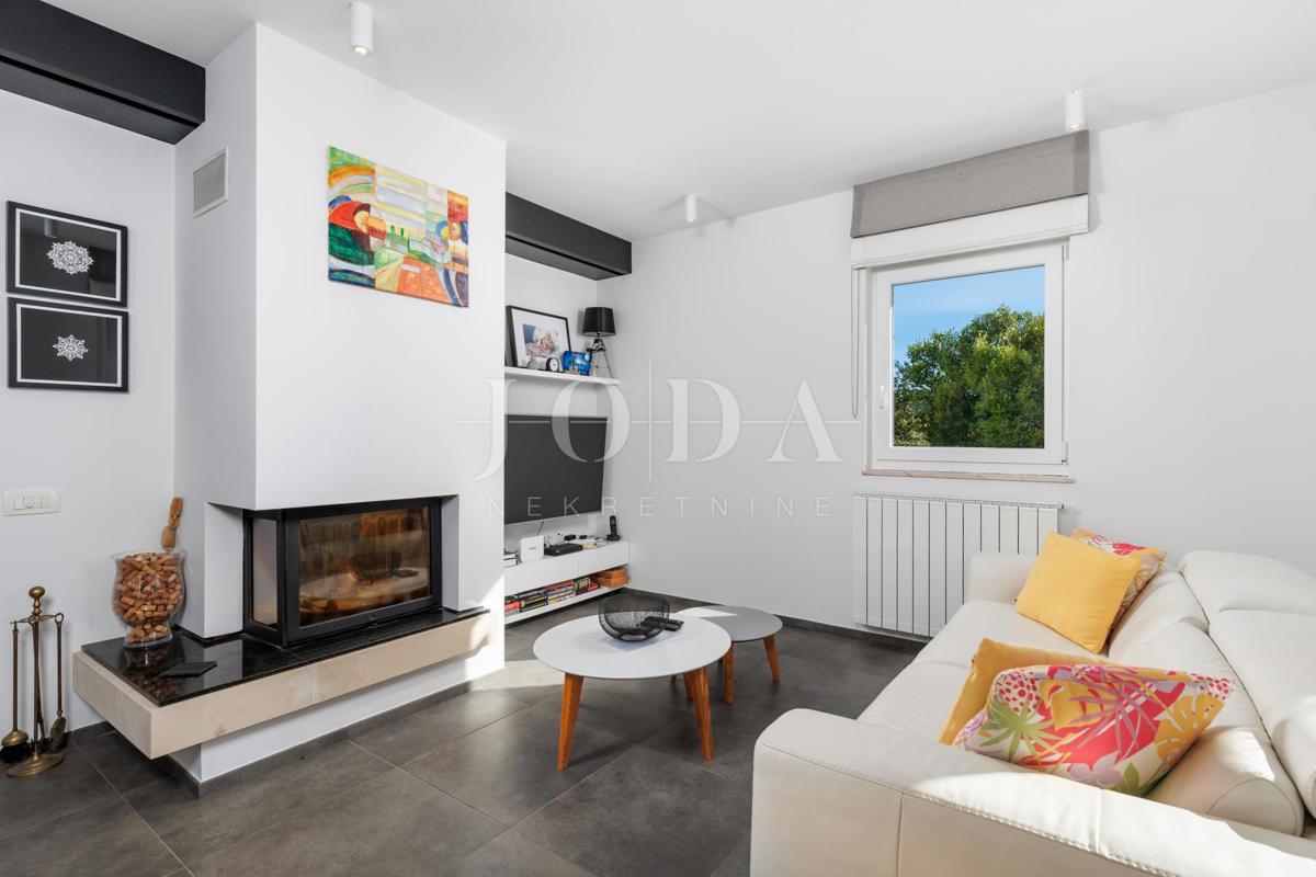 Hiša Prizna blizu morja