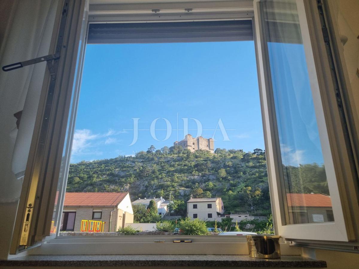 Senj, stanovanje na odlični lokaciji