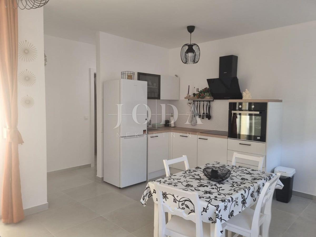 Senj, stanovanje na odlični lokaciji