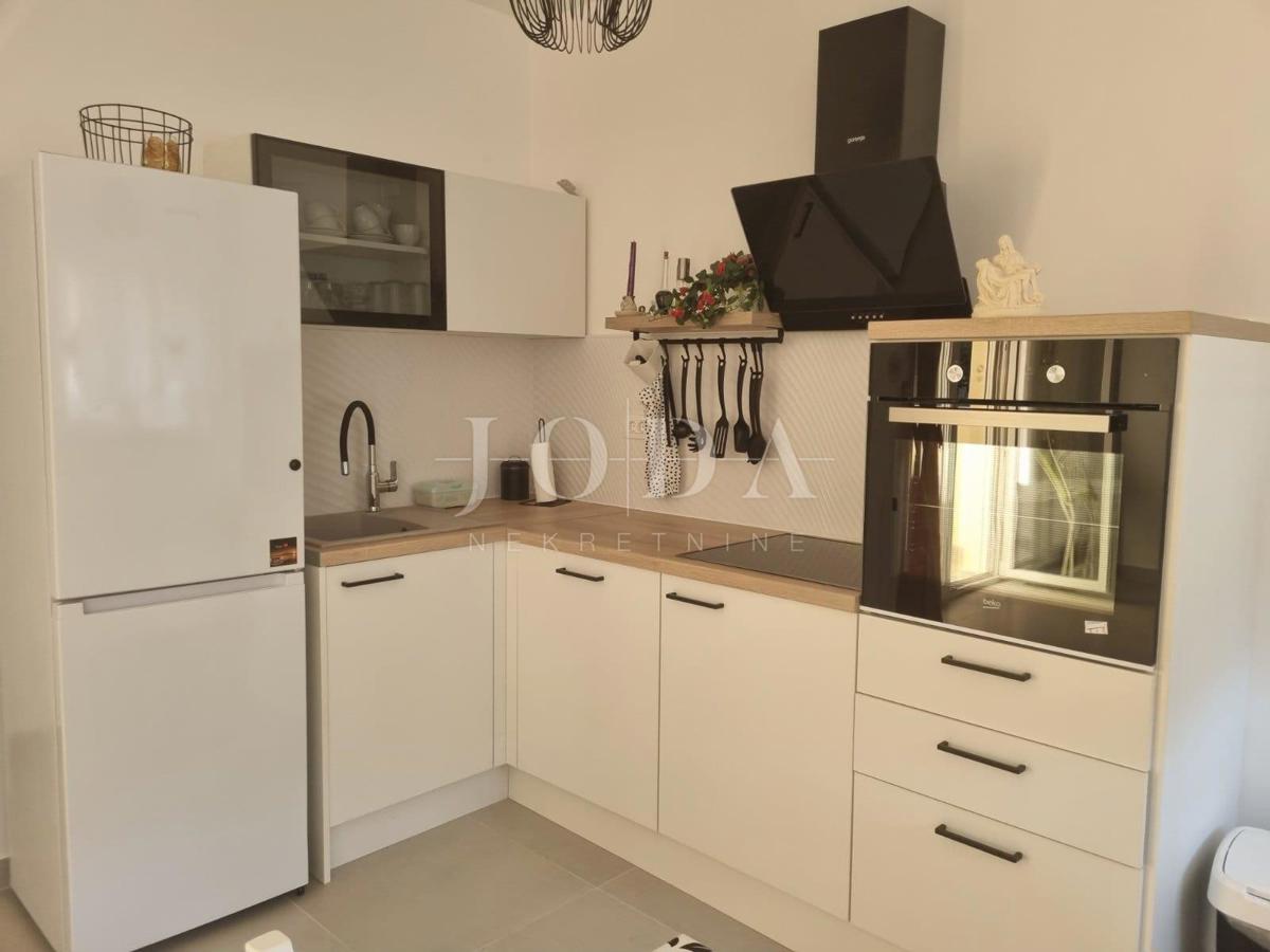 Senj, stanovanje na odlični lokaciji