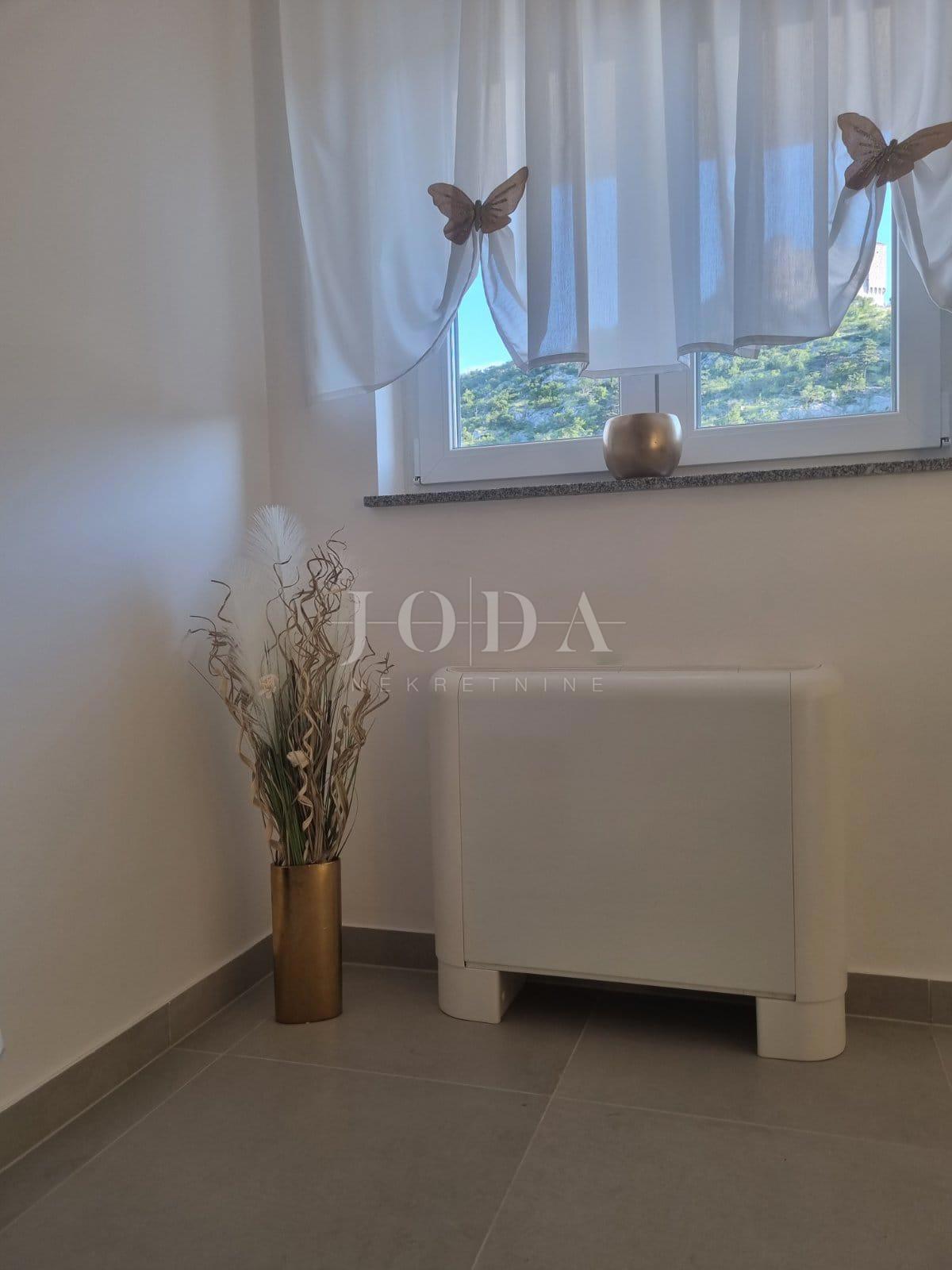 Senj, stanovanje na odlični lokaciji