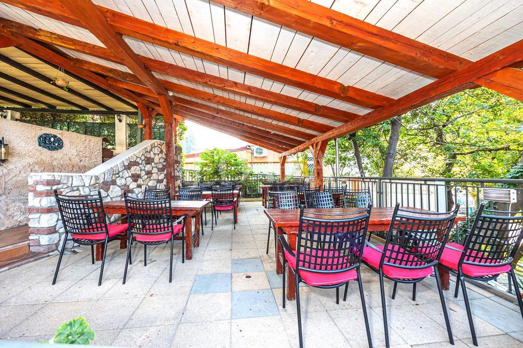 CRIKVENICA – Penzion z restavracijo, 30 metrov od morja