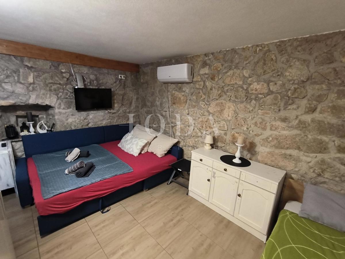 Hiša Grižane-Belgrad, Vinodolska Općina, 52m2