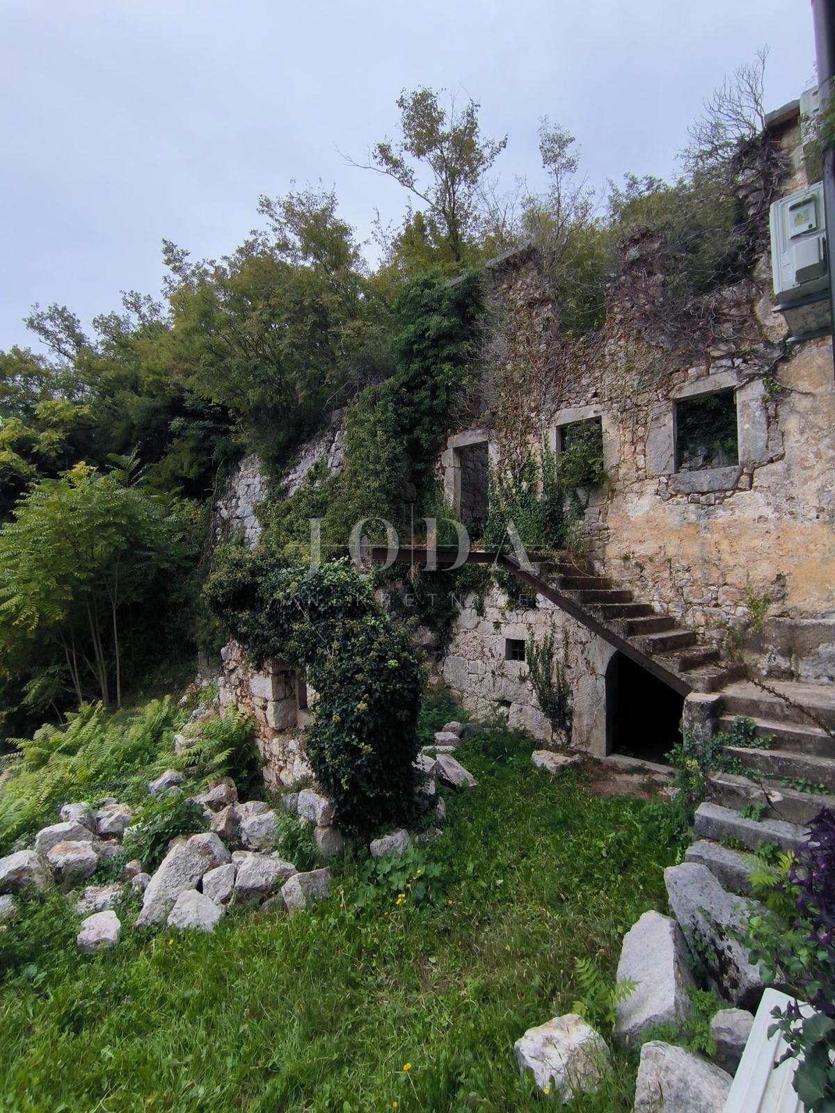 Hiša Grižane-Belgrad, Vinodolska Općina, 52m2