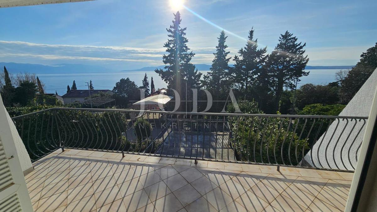 Hiša Novi Vinodolski, 160m2