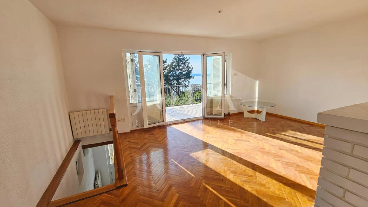 Hiša Novi Vinodolski, 160m2