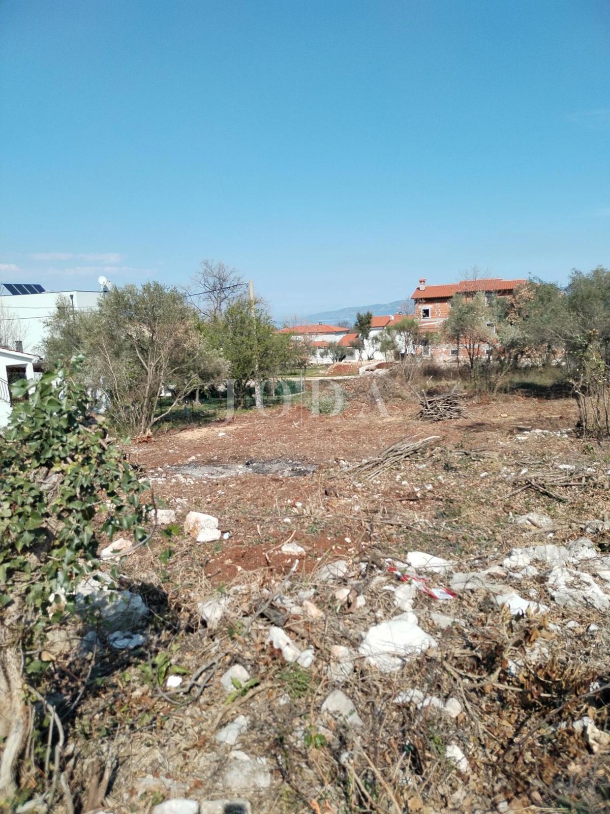 Zemljišče Labin, 838m2