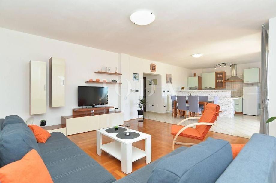 Hiša Arsenal, Pula, 420m2