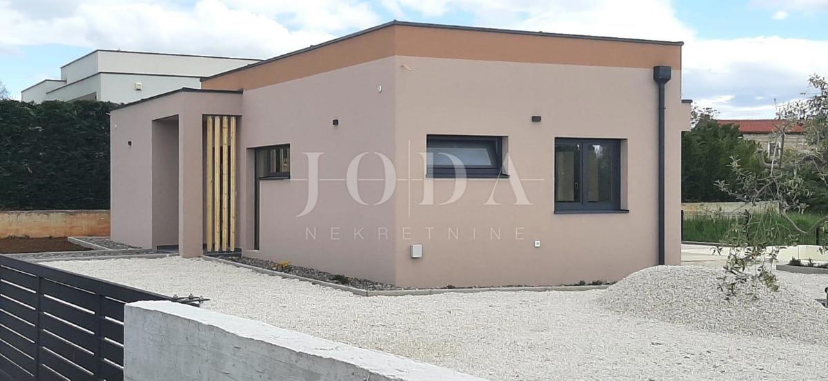 Hiša Svetvinčenat, 106m2