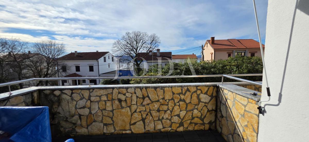 Stanovanje Dramalj – 300 m od Morja, Pritličje, Parkirno Mesto, 37 m² – Naprodaj