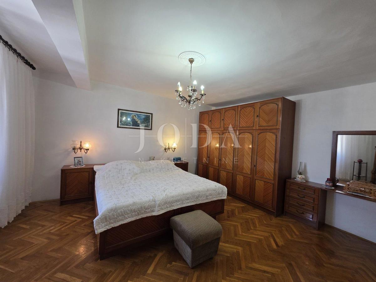 Stanovanje Senj, 110m2