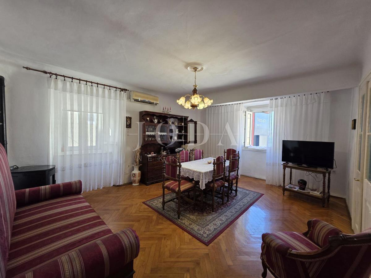 Stanovanje Senj, 110m2