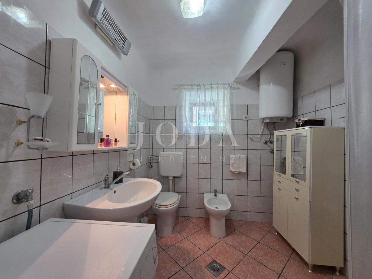 Stanovanje Senj, 110m2