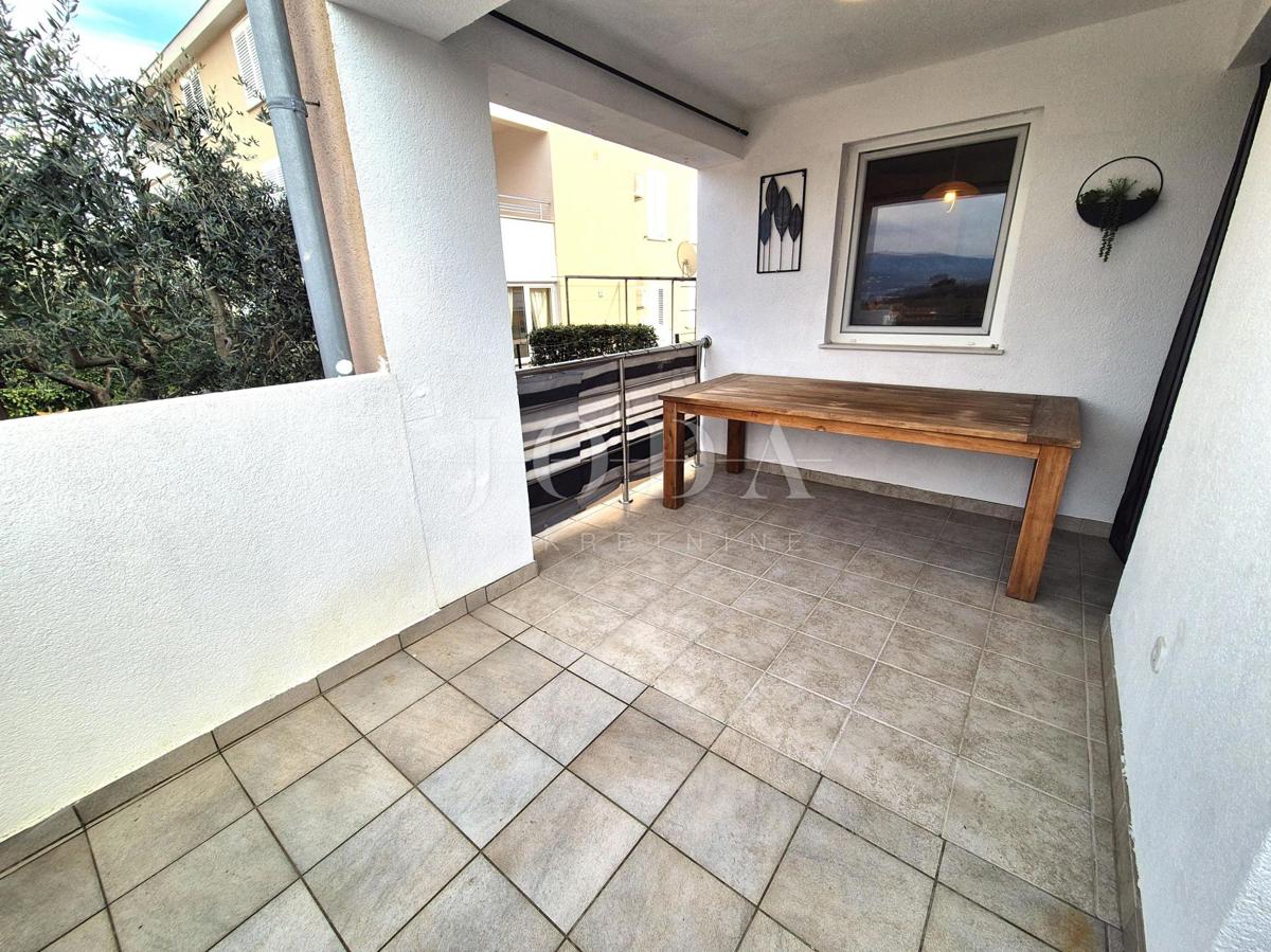 Šilo, udobno stanovanje s pogledom na morje!