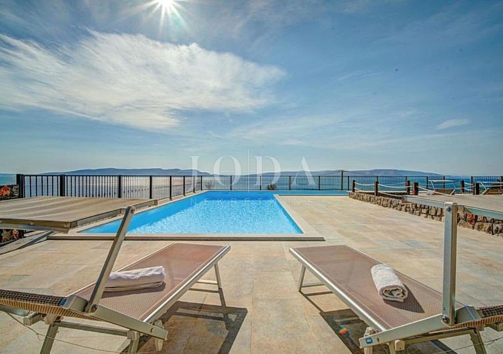 Hiša Sveti Juraj, Senj, 450m2