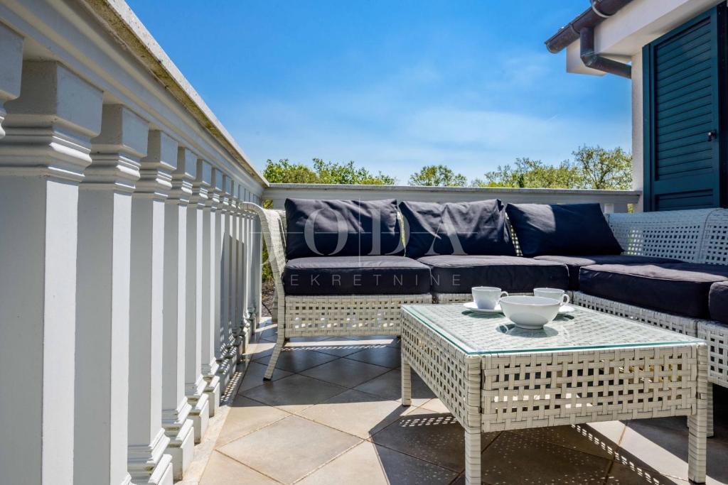 Čudovit apartma s pogledom na morje, Malinska - otok Krk