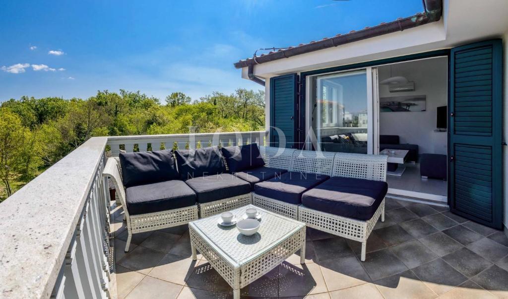 Čudovit apartma s pogledom na morje, Malinska - otok Krk