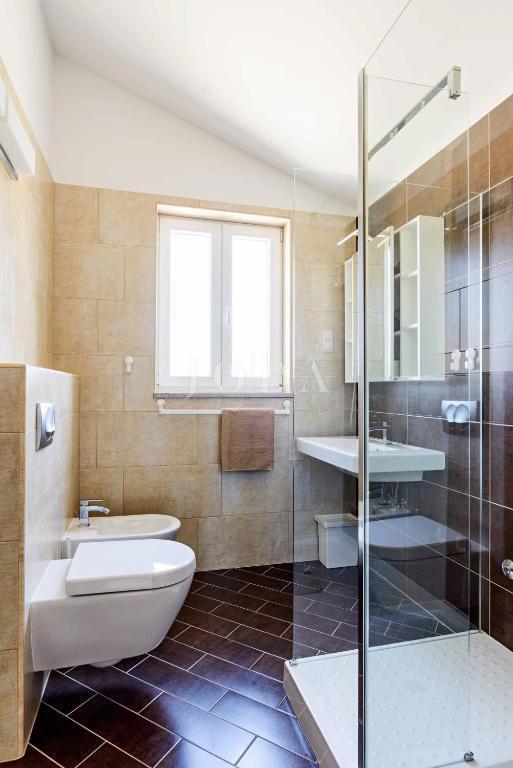 Čudovit apartma s pogledom na morje, Malinska - otok Krk