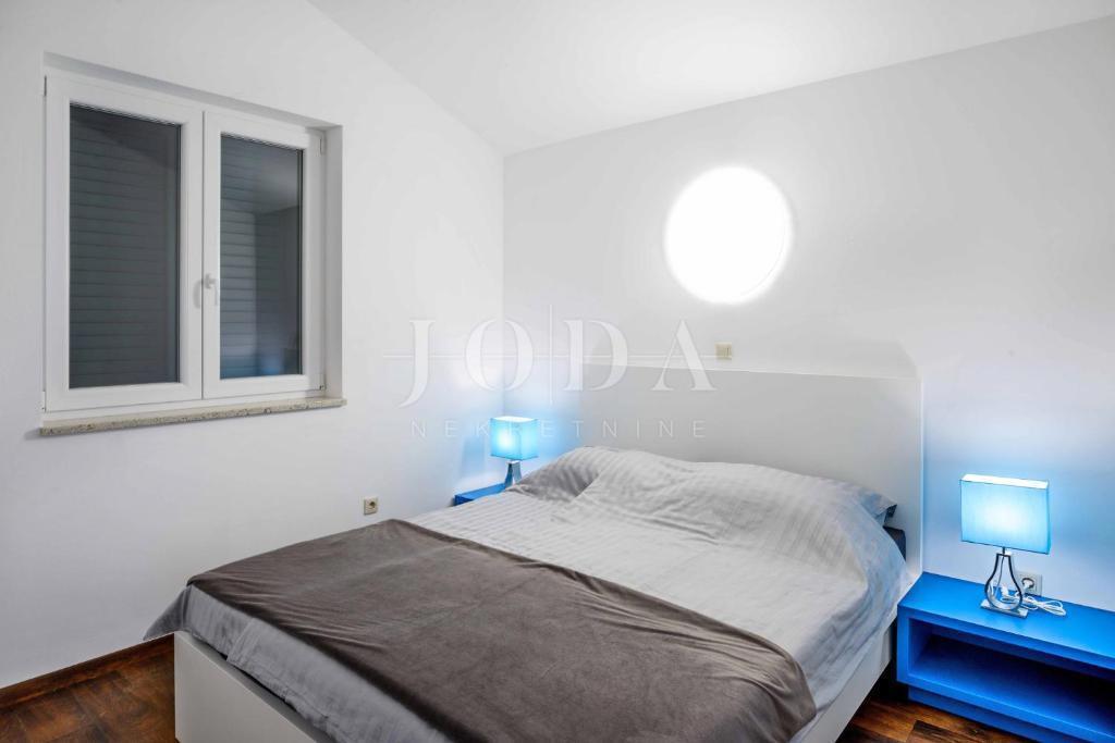 Čudovit apartma s pogledom na morje, Malinska - otok Krk
