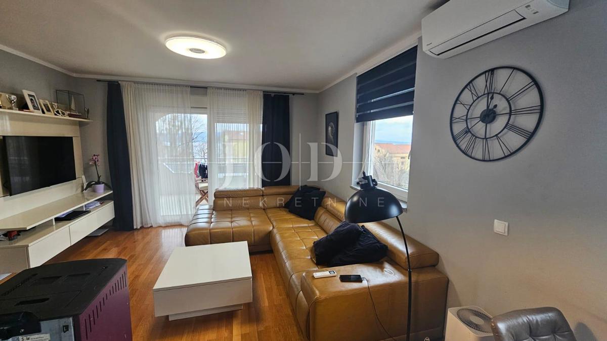 Stanovanje Crikvenica, 67,98m2