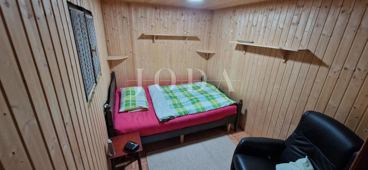 Tribalj, lepa hiša z velikim dvoriščem